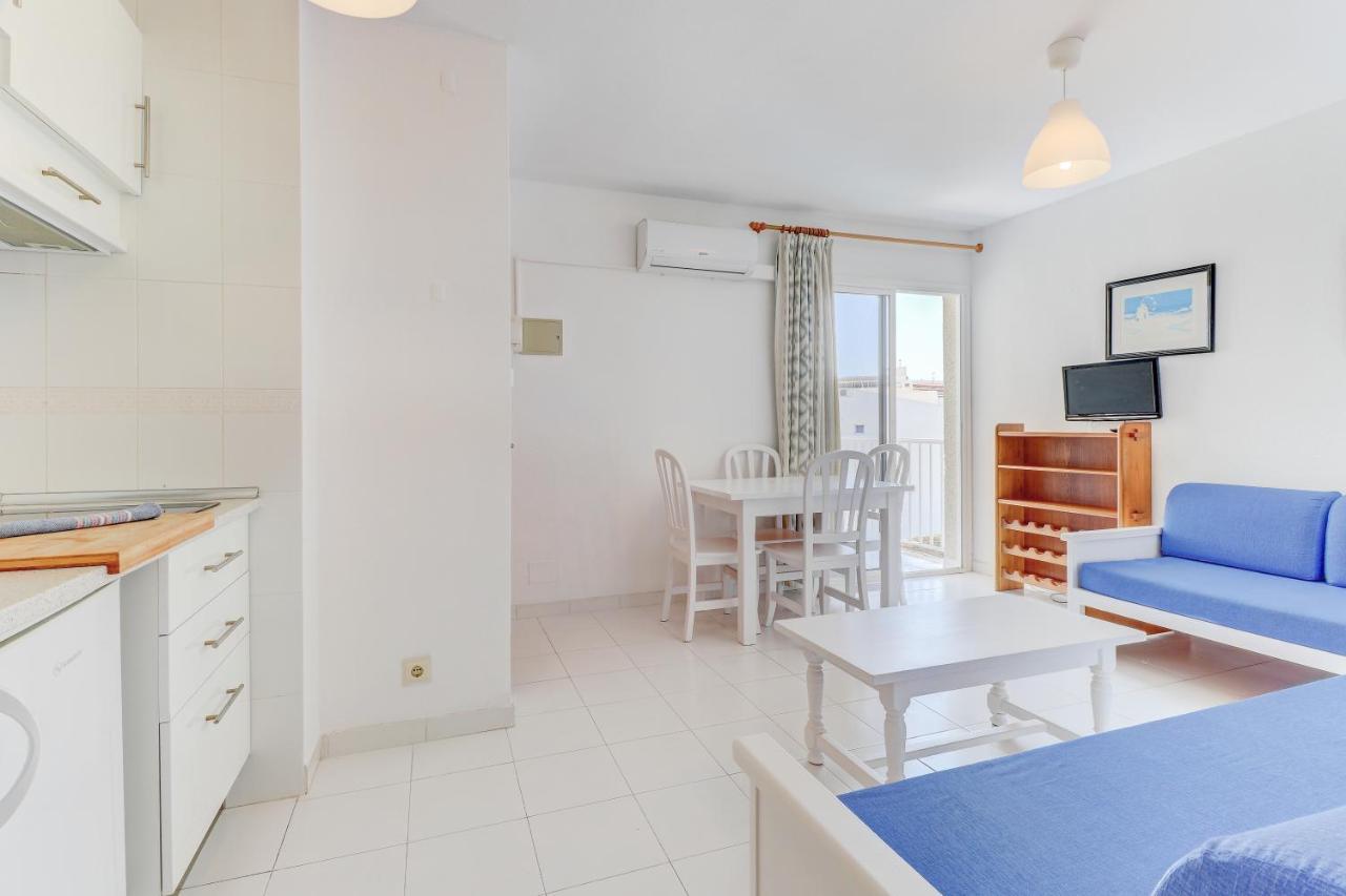 Apartamentos Llevant Поланко Экстерьер фото